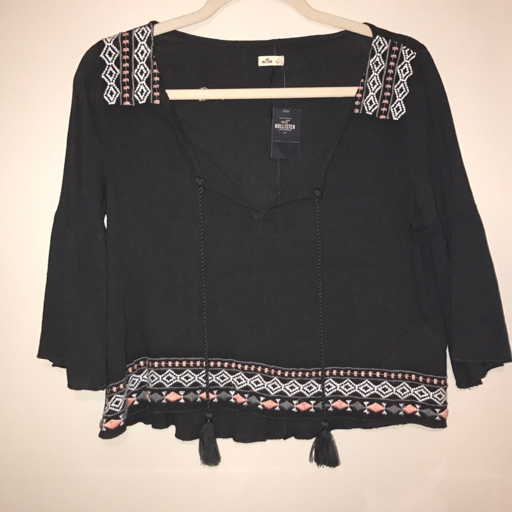 Grey Hollister top